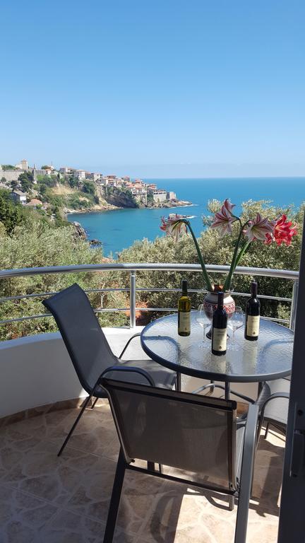 Apartments Sirena Ulcinj Exterior foto