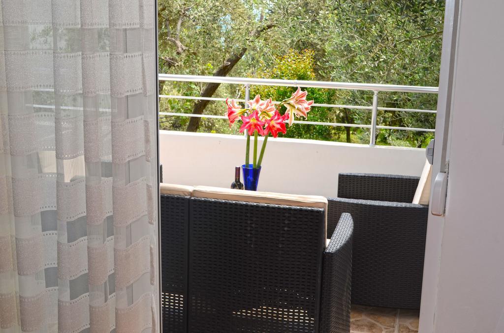 Apartments Sirena Ulcinj Exterior foto