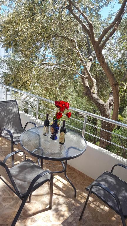 Apartments Sirena Ulcinj Exterior foto